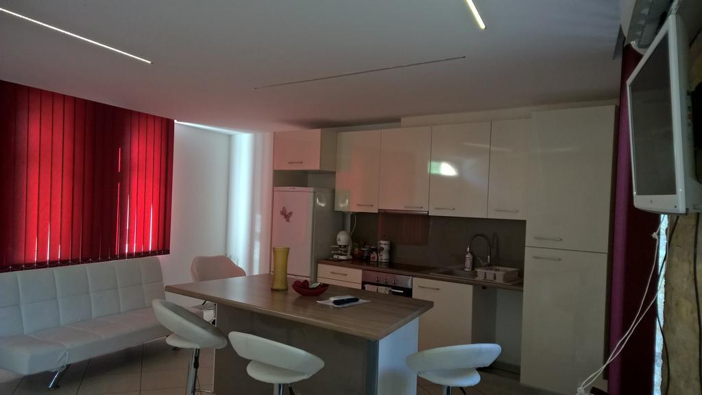 Kazinczy Apartment ケチケメート エクステリア 写真
